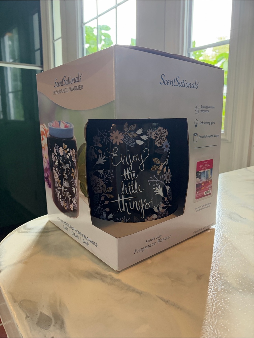 ScentSationals NWT "Enjoy the Little Things" Fragrance Warmer